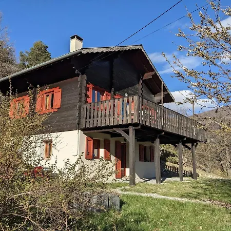 Mountain In Alpesi faház