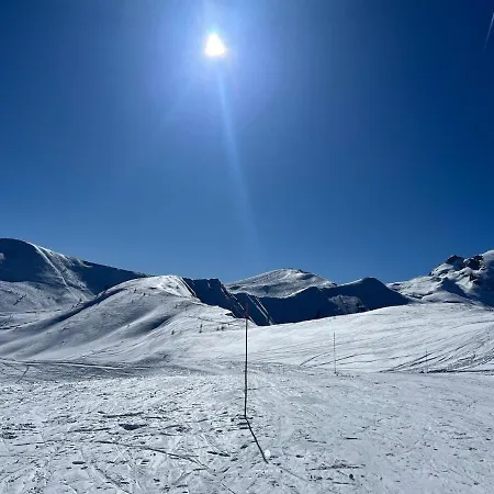 Alpehytte Mountain In Beauvezer