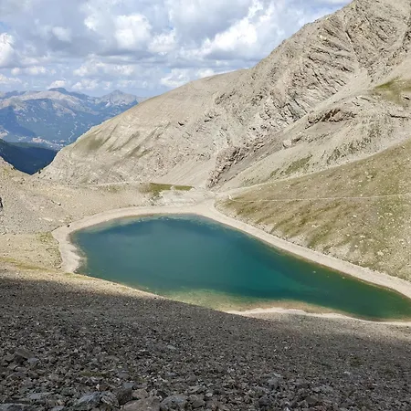 Mountain In Alpehytte *